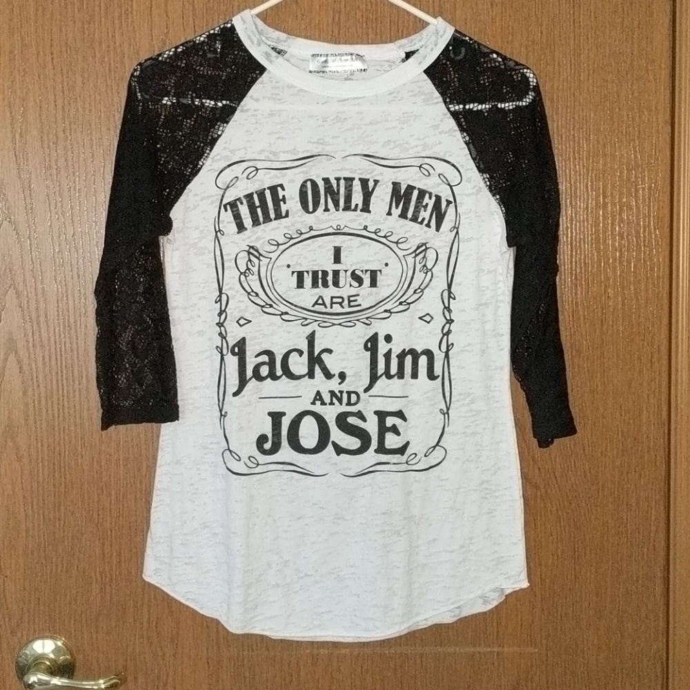 Lace sleeved top